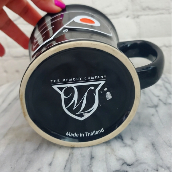 Flyers Mug - Picture 4 of 4